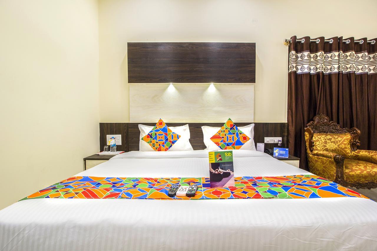 Fabhotel Crown Suites - Nr Sony Signals Bangalore Eksteriør bilde