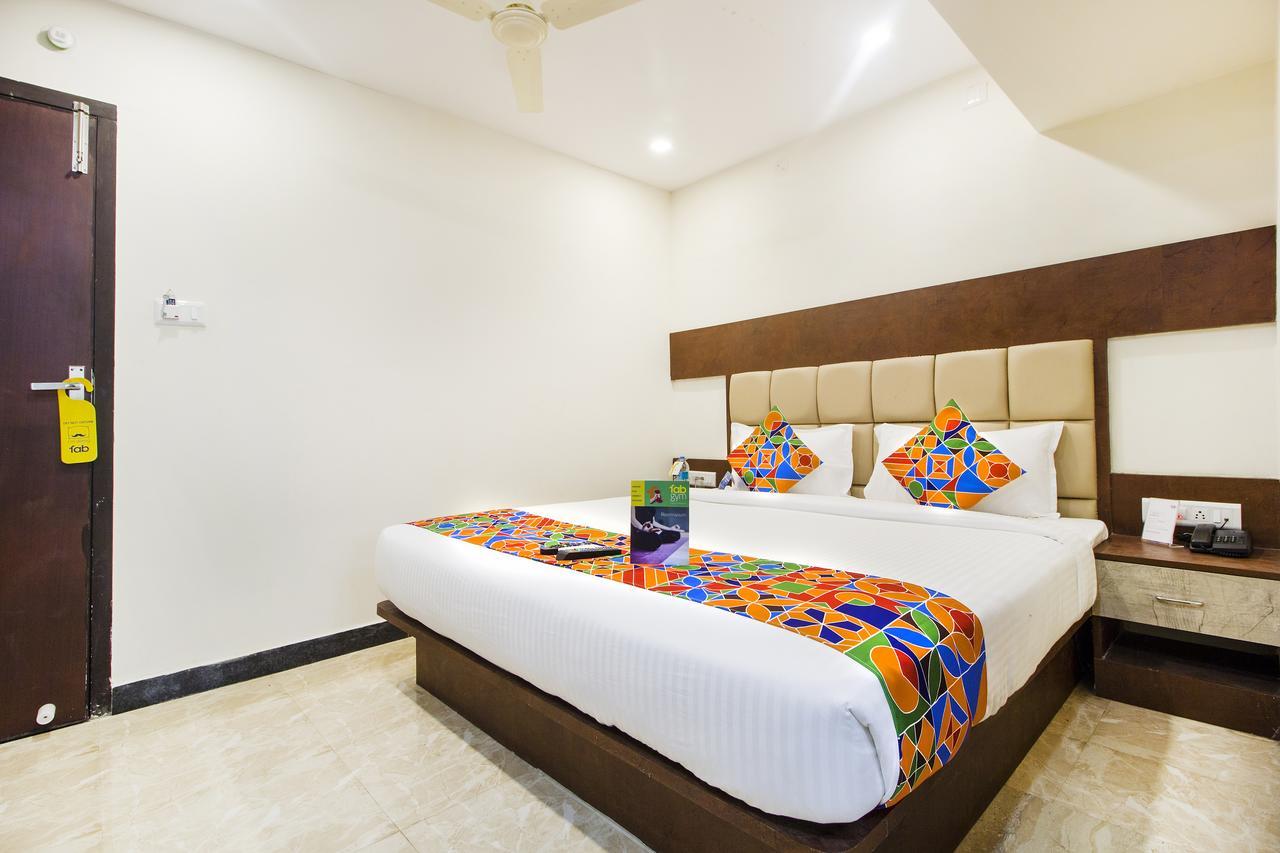 Fabhotel Crown Suites - Nr Sony Signals Bangalore Eksteriør bilde
